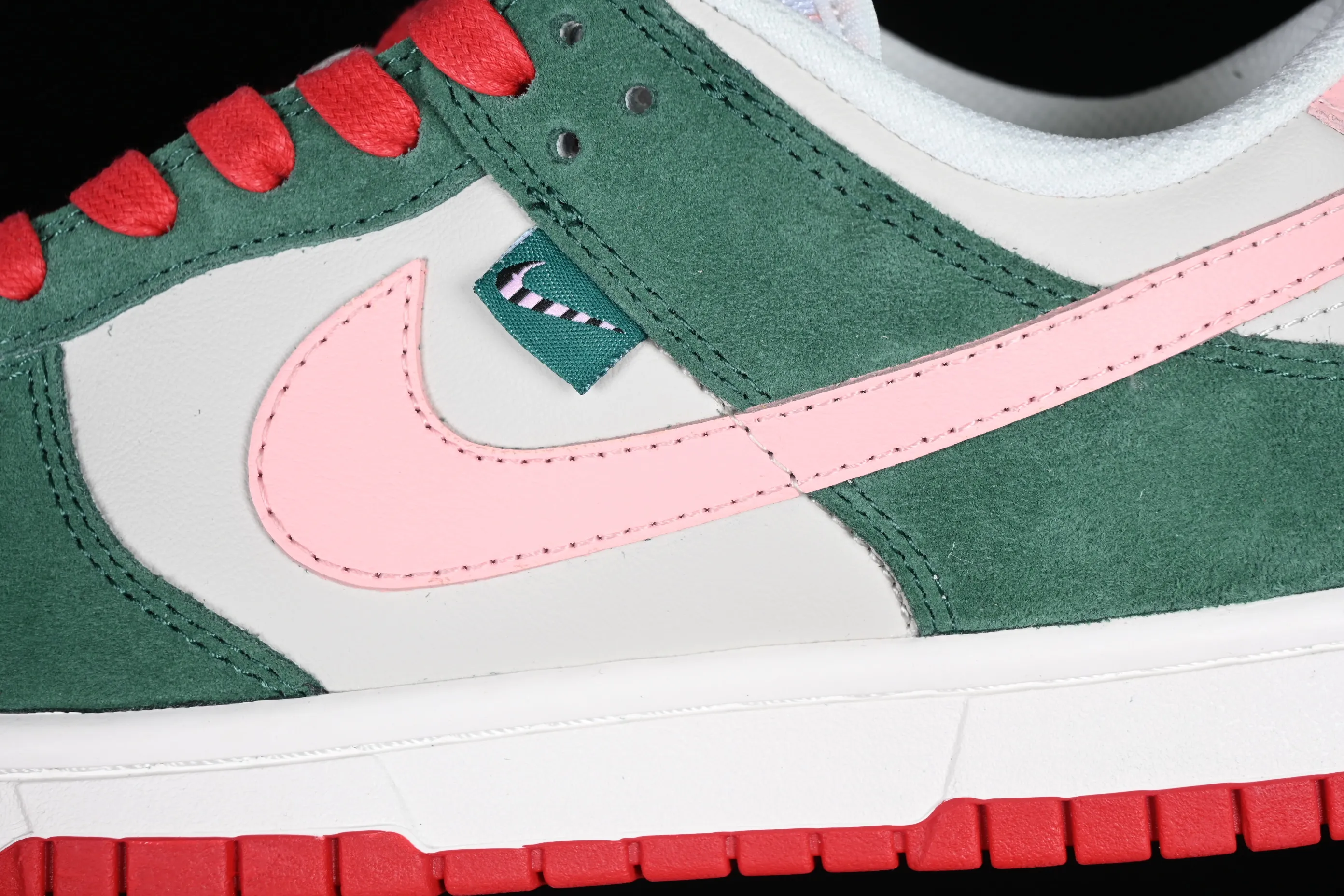 All categories Nk SB Dunk series Nk SB Dunk Low low-top sneakers F version Nk Dunk Low "All Petals United" Sonorous Rose SB low-top casual sneakers FN8923-061